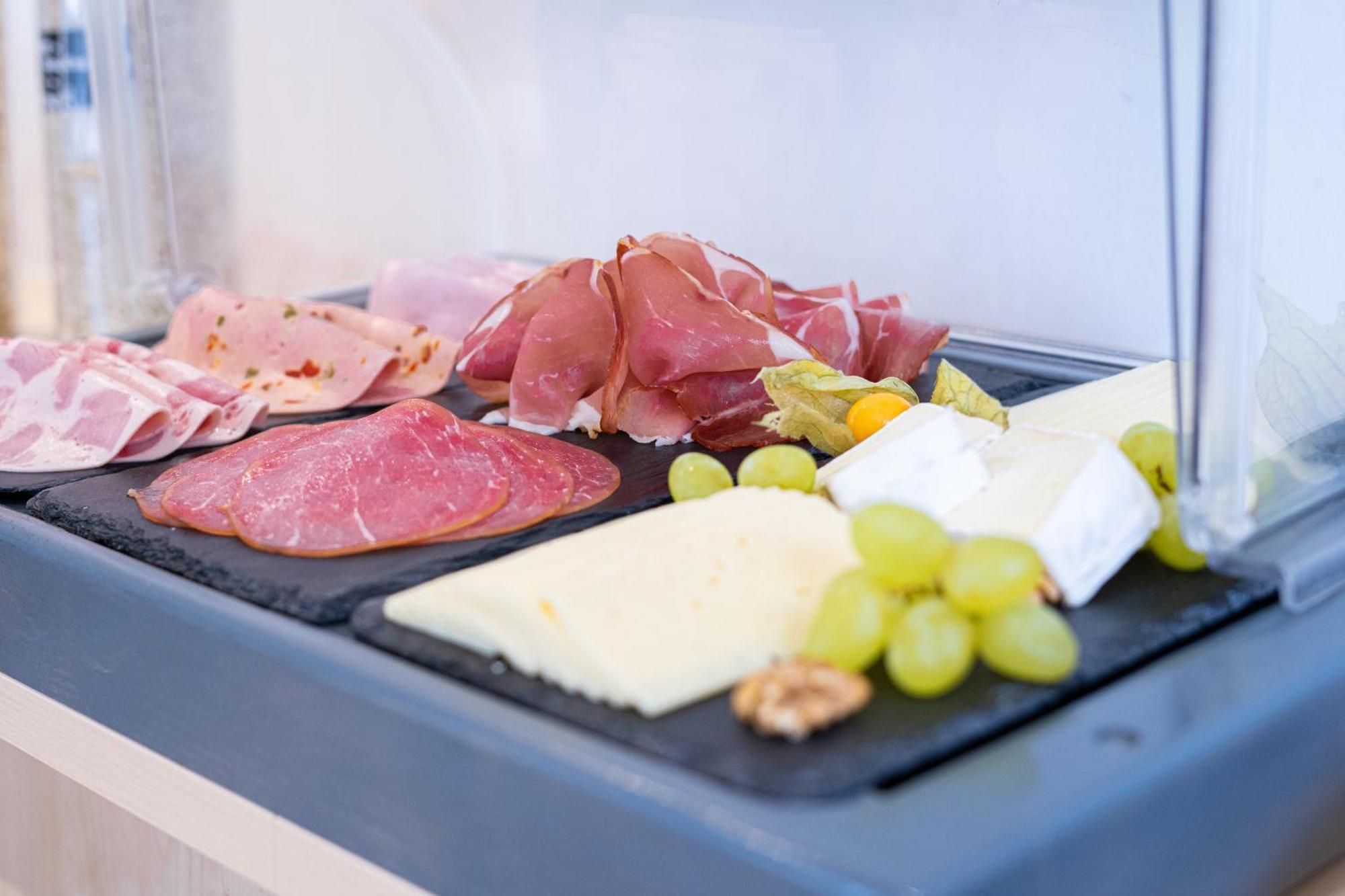 Taste Smart Hotel Μπάκνανγκ Εξωτερικό φωτογραφία