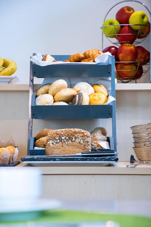 Taste Smart Hotel Μπάκνανγκ Εξωτερικό φωτογραφία